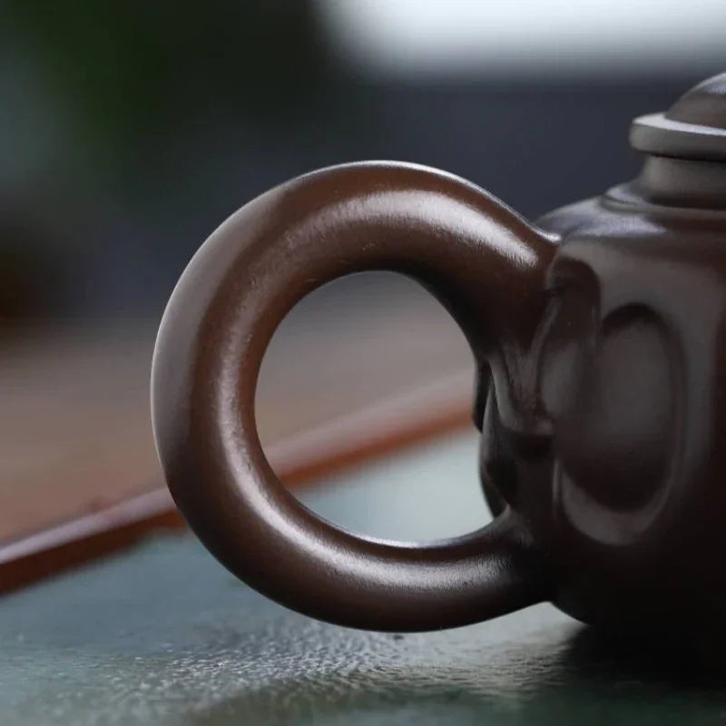 Teko Zisha Yixing Buatan Tangan Sepenuhnya [Ruyi Pot] (Lao Zi Ni - 175ml)