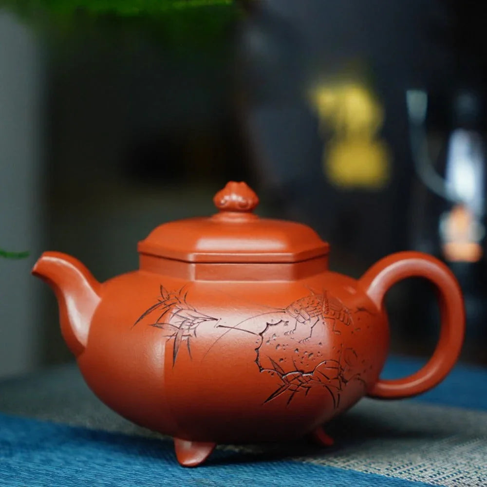Full Handmade Yixing Zisha Teapot [San Fen Tian Xia Pot] (Zhu Ni - 280ml) - YIQIN TEA HOUSE | yiqinteahouse.com | 200-300ml, full handmade zisha teapot, teapot, teaware