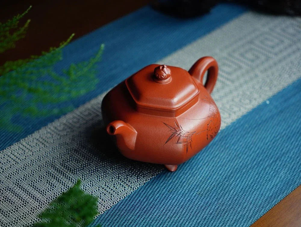 Full Handmade Yixing Zisha Teapot [San Fen Tian Xia Pot] (Zhu Ni - 280ml) - YIQIN TEA HOUSE | yiqinteahouse.com | 200-300ml, full handmade zisha teapot, teapot, teaware