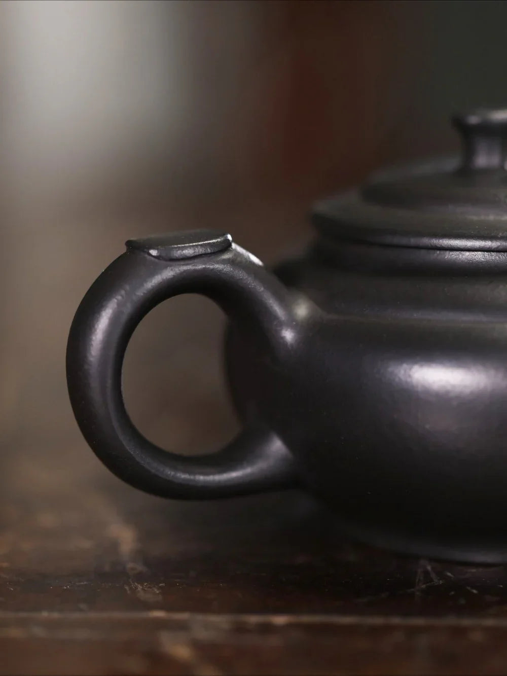 Teko Yixing Zisha Buatan Tangan Sepenuhnya [Shang Xin Qiao Pot] (Hei Ni - 190ml)