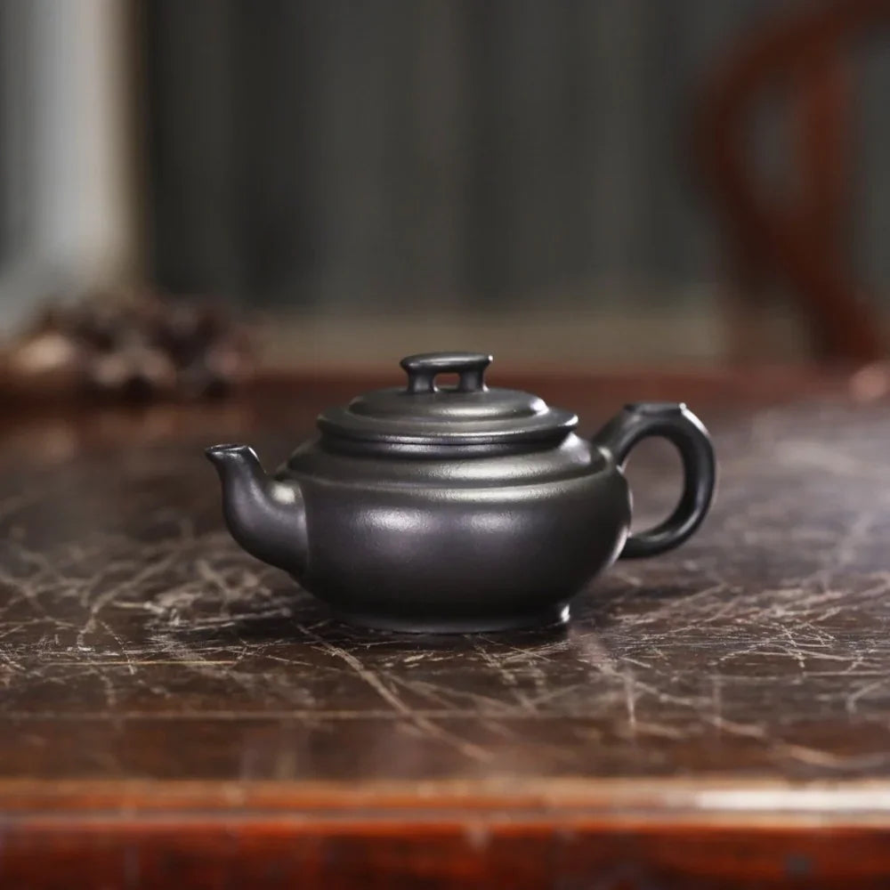 Teko Yixing Zisha Buatan Tangan Sepenuhnya [Shang Xin Qiao Pot] (Hei Ni - 190ml)