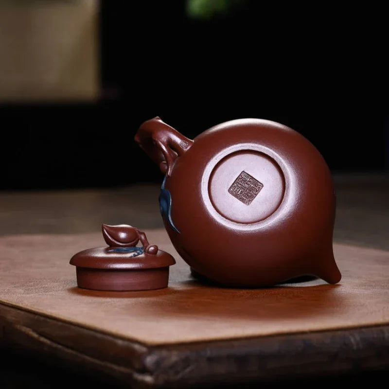 Teko Yixing Zisha Buatan Tangan Sepenuhnya [Shou Tao Pot] (Di Cao Qing - 310ml)