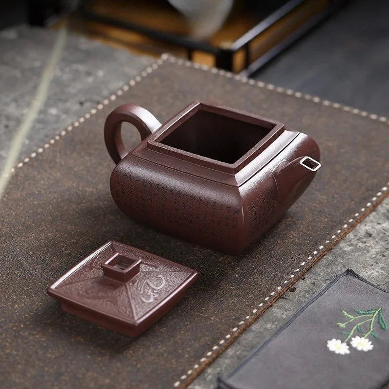 Théière Yixing Zisha entièrement faite à la main [Sifang Jun Zheng] (Tian Qing Zi Ni - 500 ml)
