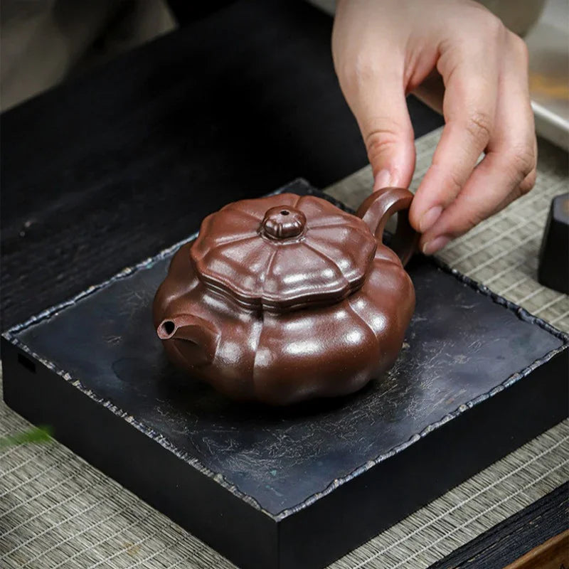 Teko Zisha Yixing Buatan Tangan Sepenuhnya [Siji Ruyi] (Jin Sha Zi Ni - 190ml)