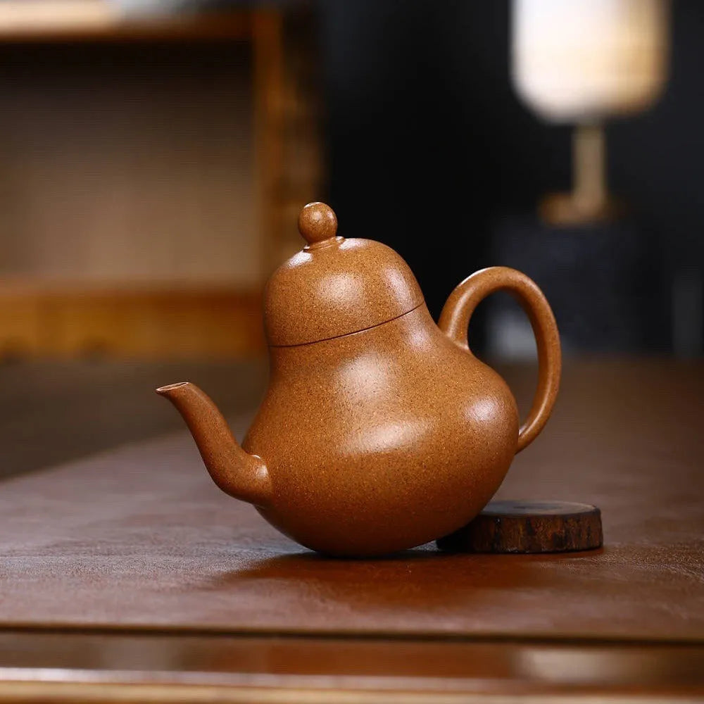 Full Handmade Yixing Zisha Teapot [Siting Pot] (Wucai Lao Duan Ni - 230ml) - YIQIN TEA HOUSE | yiqinteahouse.com | 200-300ml, full handmade zisha teapot, new arrival, plain smooth, teapot, teaware