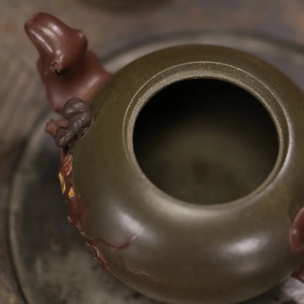 Full Handmade Yixing Zisha Teapot [Squirrel Grape Pot] (Lu Ni/Hong Ni - 170ml) - YIQIN TEA HOUSE | yiqinteahouse.com | <200ml, full handmade zisha teapot, new arrival, plain smooth, teapot, teaware