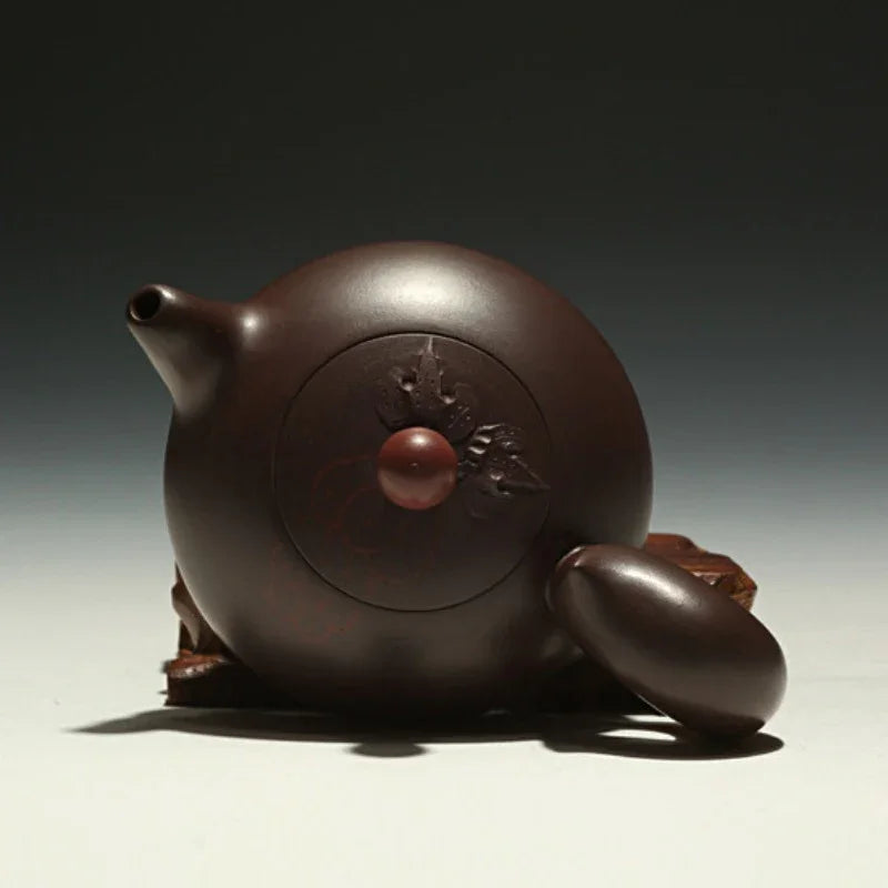 full-handmade-yixing-zisha-teapot-squirrel-pot-lao-zi-ni-120150ml-yiqin-tea-house-yiqinteahouse-com-3 - YIQIN TEA HOUSE 一沁茶舍 yiqinteahouse.com