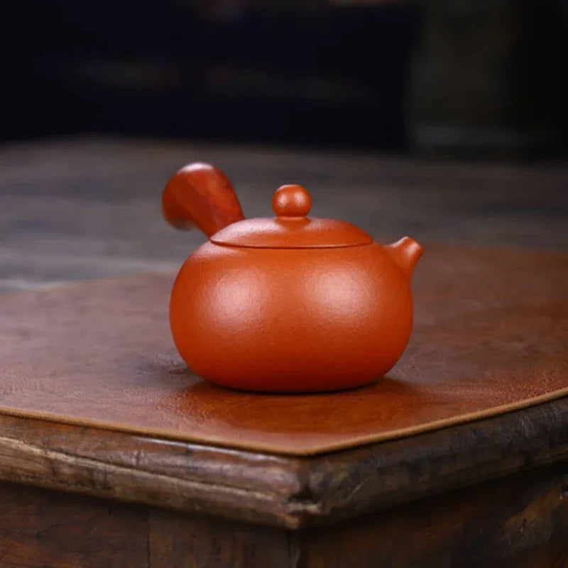 Full Handmade Yixing Zisha Teapot [Tang Yu Pot] (Zhu Ni - 200ml) - YIQIN TEA HOUSE | yiqinteahouse.com | 200-300ml, full handmade zisha teapot, plain smooth, teapot, teaware