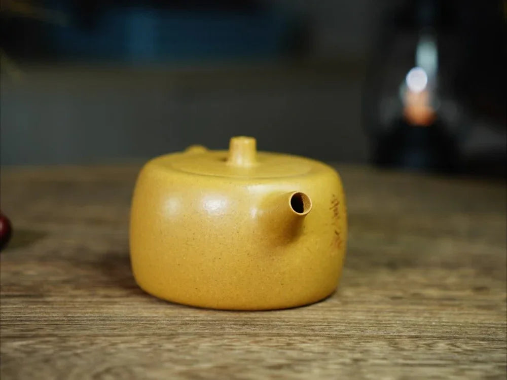 full-handmade-yixing-zisha-teapot-tianji-pot-huangjin-duan-ni-160ml-yiqin-tea-house-yiqinteahouse-com-8 - YIQIN TEA HOUSE 一沁茶舍 yiqinteahouse.com