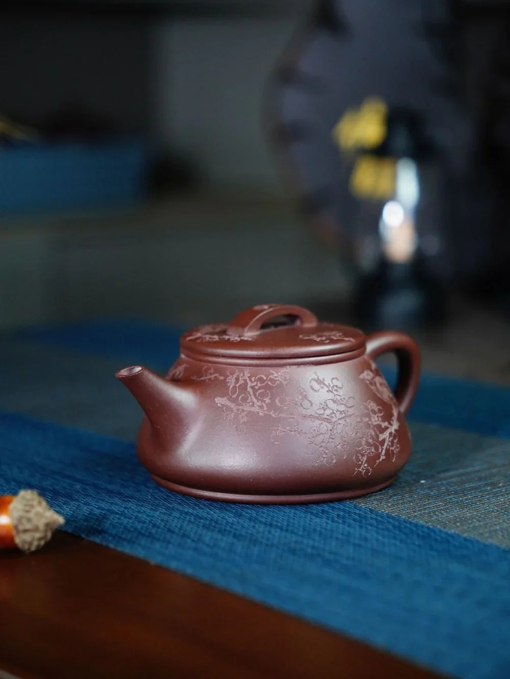 Théière Yixing Zisha entièrement faite à la main [Pot Wufu Shi Piao] (Zi Ni - 240 ml) 