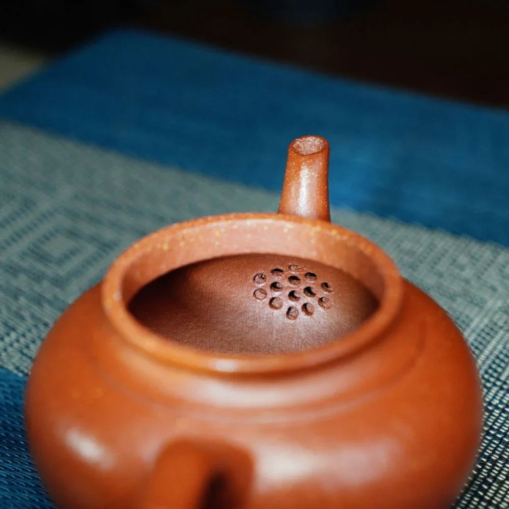 Full Handmade Yixing Zisha Teapot [Xiao Ying Pot] Plain Smooth (Li Pi Zhu Ni - 230ml) - YIQIN TEA HOUSE | yiqinteahouse.com | 200-300ml, full handmade zisha teapot, plain smooth, teapot, teaware