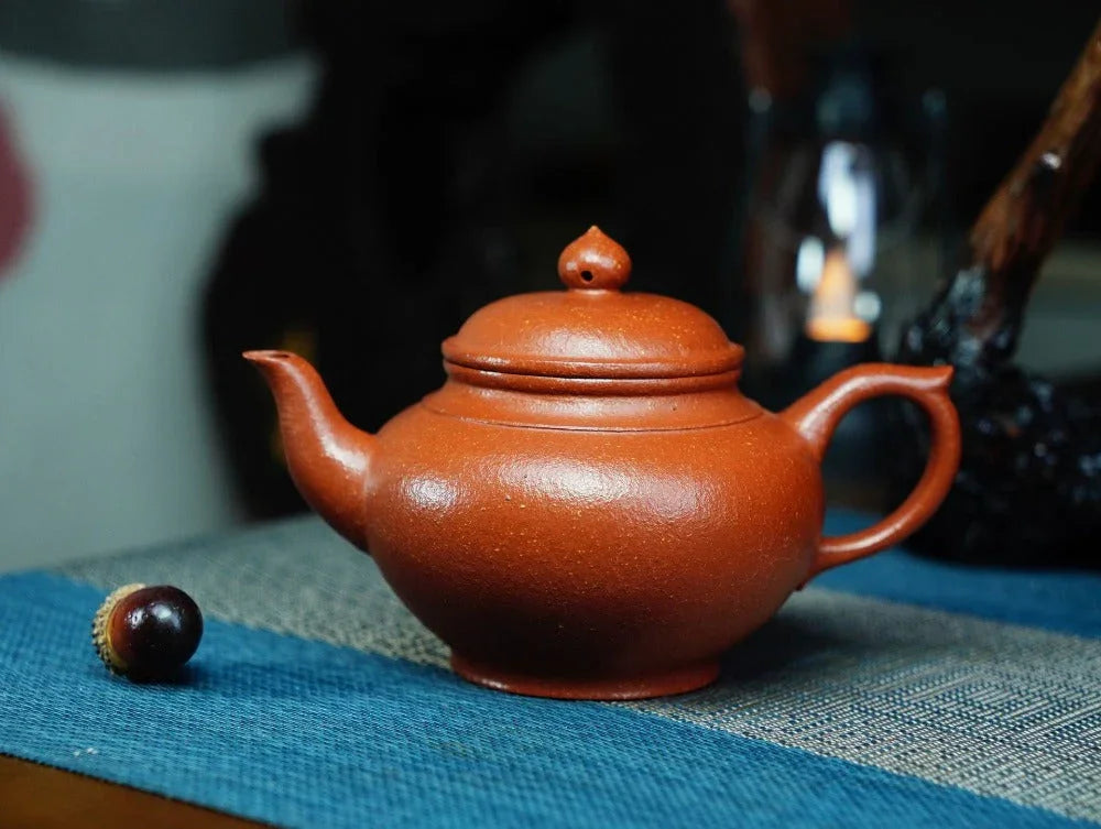 Full Handmade Yixing Zisha Teapot [Xiao Ying Pot] Plain Smooth (Li Pi Zhu Ni - 230ml) - YIQIN TEA HOUSE | yiqinteahouse.com | 200-300ml, full handmade zisha teapot, plain smooth, teapot, teaware
