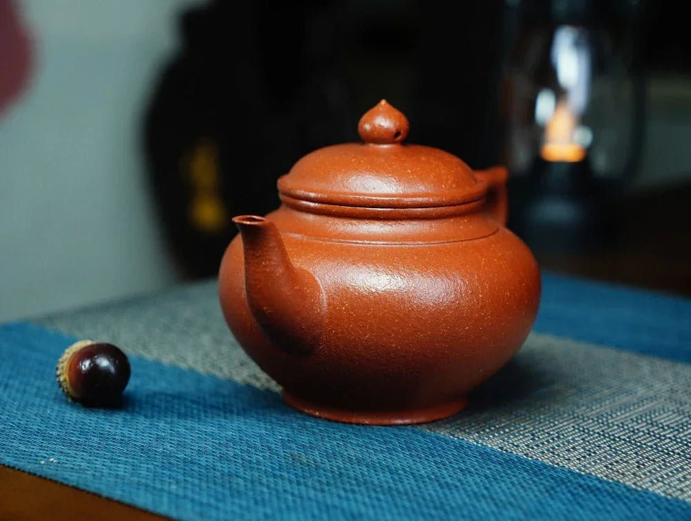 Full Handmade Yixing Zisha Teapot [Xiao Ying Pot] Plain Smooth (Li Pi Zhu Ni - 230ml) - YIQIN TEA HOUSE | yiqinteahouse.com | 200-300ml, full handmade zisha teapot, plain smooth, teapot, teaware