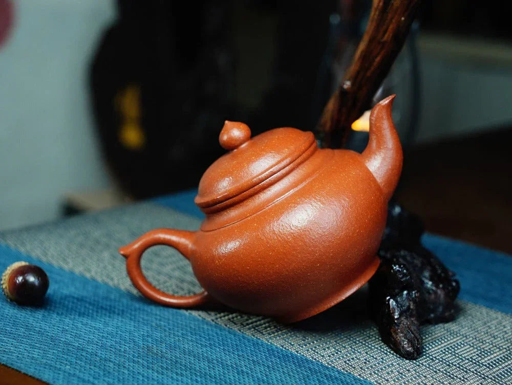 Full Handmade Yixing Zisha Teapot [Xiao Ying Pot] Plain Smooth (Li Pi Zhu Ni - 230ml) - YIQIN TEA HOUSE | yiqinteahouse.com | 200-300ml, full handmade zisha teapot, plain smooth, teapot, teaware