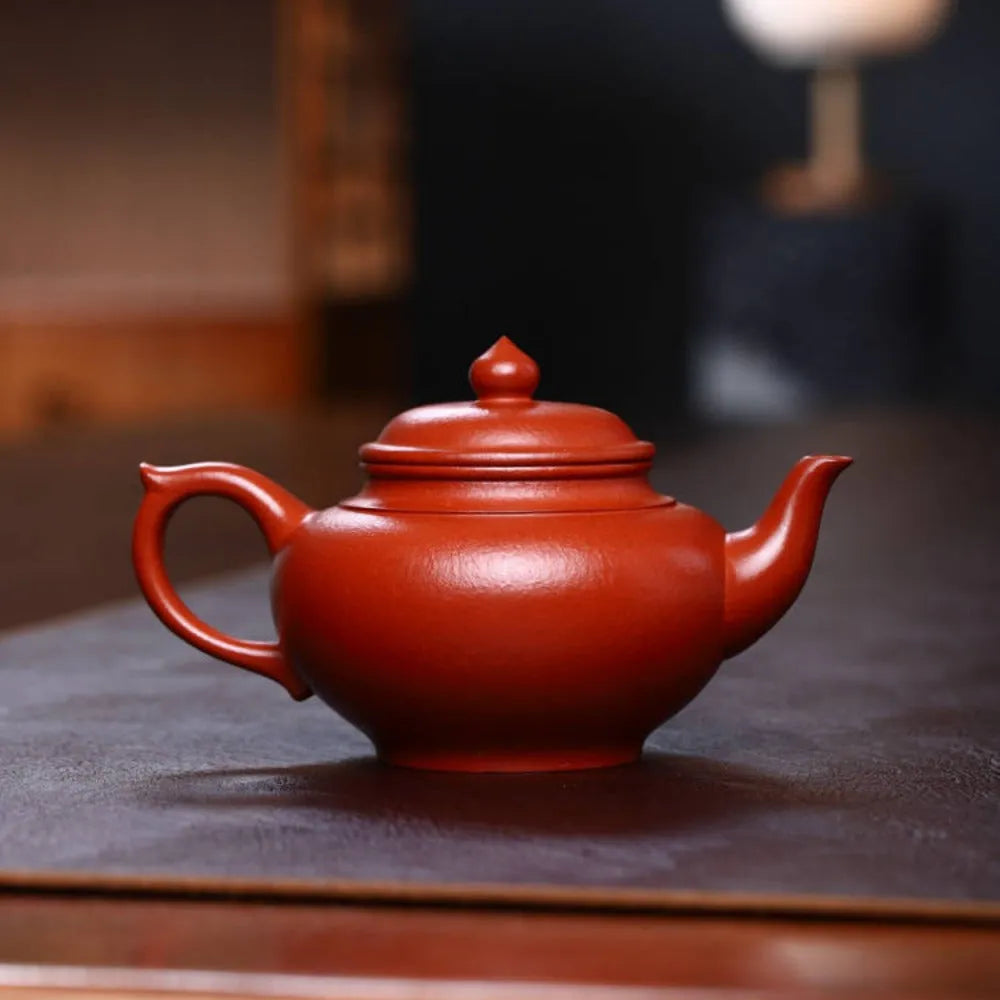 Full Handmade Yixing Zisha Teapot [Xiao Ying Pot] (Xiao Meiyao Zhu Ni - 200ml) - YIQIN TEA HOUSE | yiqinteahouse.com | 200-300ml, full handmade zisha teapot, new arrival, plain smooth, teapot, teaware