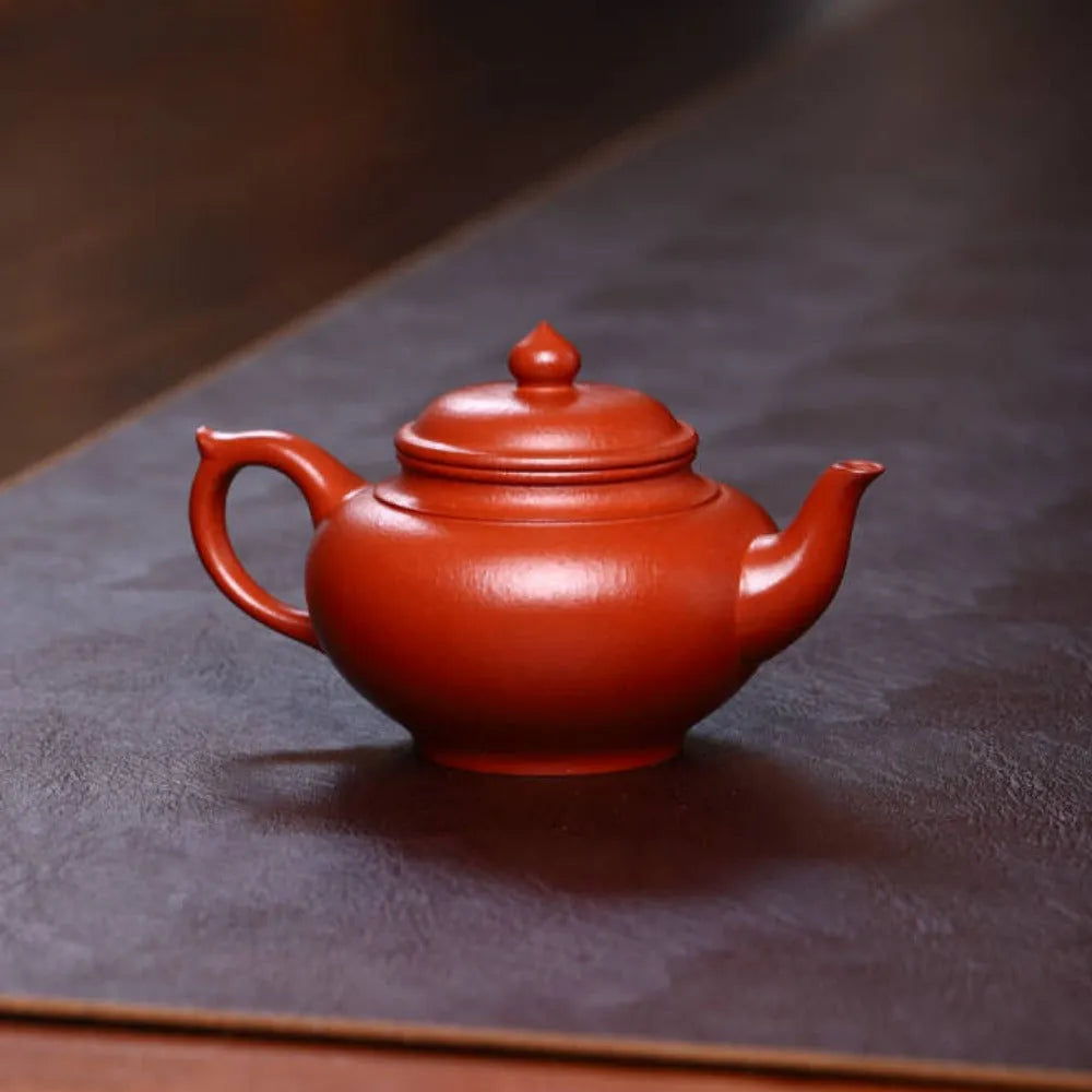 Full Handmade Yixing Zisha Teapot [Xiao Ying Pot] (Xiao Meiyao Zhu Ni - 200ml) - YIQIN TEA HOUSE | yiqinteahouse.com | 200-300ml, full handmade zisha teapot, new arrival, plain smooth, teapot, teaware