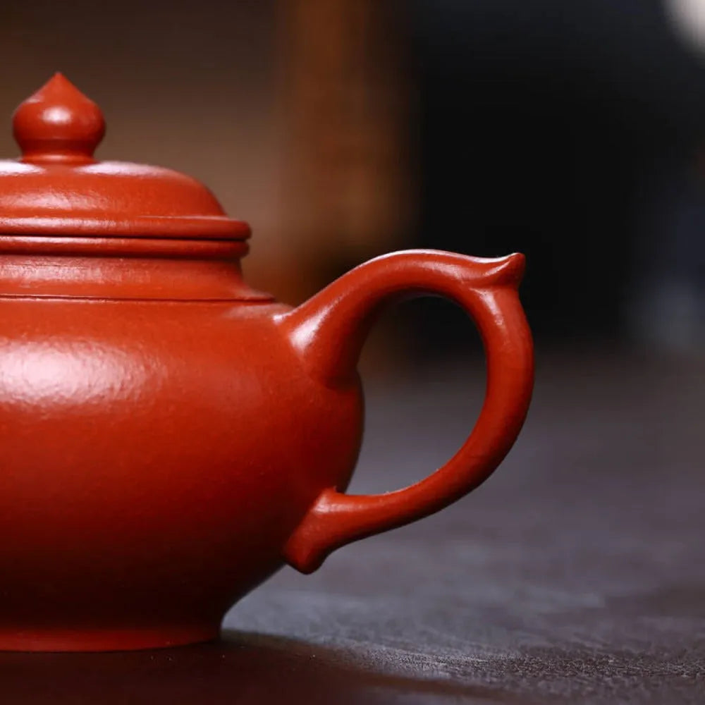 Full Handmade Yixing Zisha Teapot [Xiao Ying Pot] (Xiao Meiyao Zhu Ni - 200ml) - YIQIN TEA HOUSE | yiqinteahouse.com | 200-300ml, full handmade zisha teapot, new arrival, plain smooth, teapot, teaware