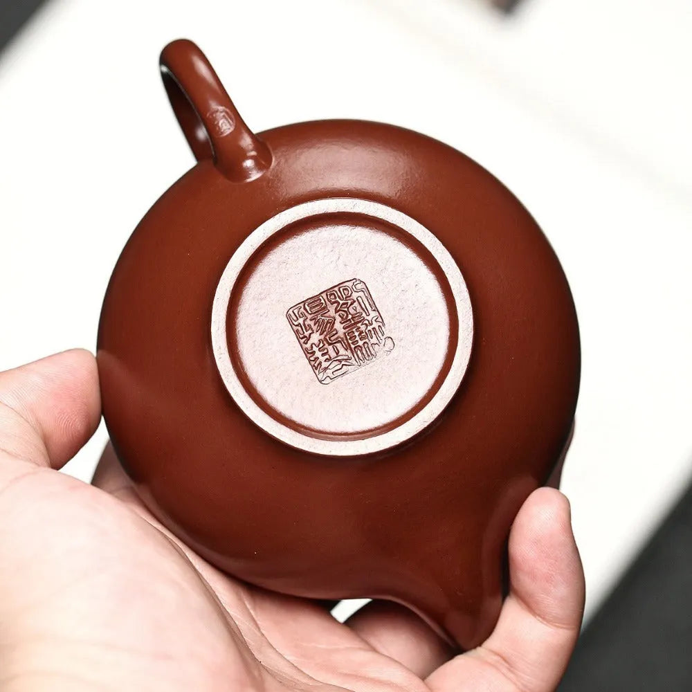 Full Handmade Yixing Zisha Teapot [Xiao Ying Pot] (Zi Zhu Ni - 180ml) - YIQIN TEA HOUSE | yiqinteahouse.com | <200ml, full handmade zisha teapot, new arrival, plain smooth, teapot, teaware