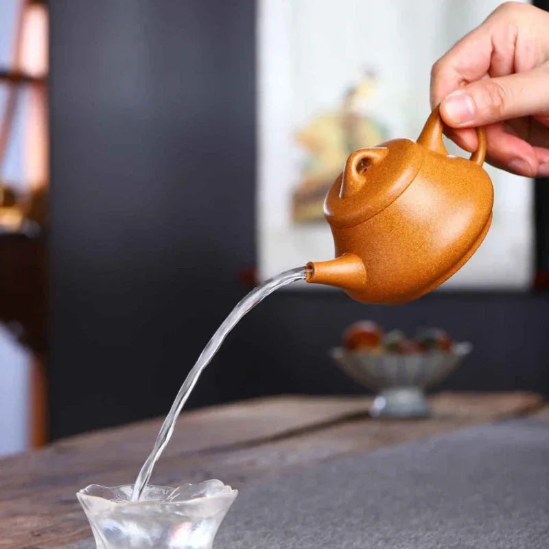 full-handmade-yixing-zisha-teapot-xin-piao-pot-wucai-lao-duan-ni-200ml-yiqin-tea-house-yiqinteahouse-com-6 - YIQIN TEA HOUSE 一沁茶舍 yiqinteahouse.com