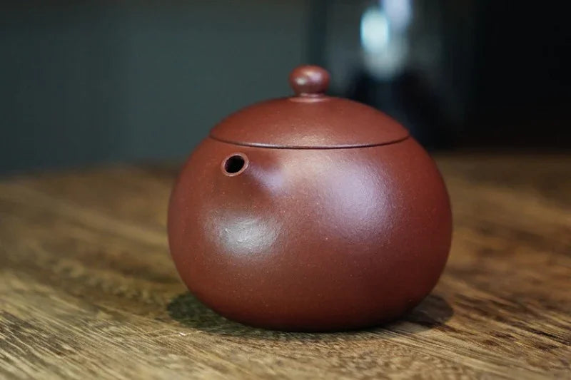 Teko Zisha Yixing Buatan Tangan Sepenuhnya [Xishi Pot] (Di Cao Qing - 130ml)