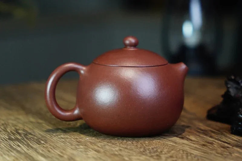 Teko Zisha Yixing Buatan Tangan Sepenuhnya [Xishi Pot] (Di Cao Qing - 130ml)