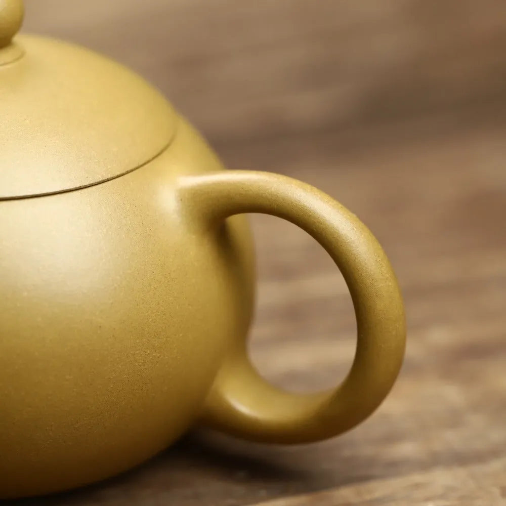 Full Handmade Yixing Zisha Teapot [Xishi Pot] (Huangjin Duan Ni - 200ml) - YIQIN TEA HOUSE | yiqinteahouse.com | 200-300ml, full handmade zisha teapot, new arrival, plain smooth, teapot, teaware