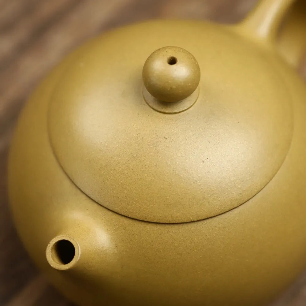 Full Handmade Yixing Zisha Teapot [Xishi Pot] (Huangjin Duan Ni - 200ml) - YIQIN TEA HOUSE | yiqinteahouse.com | 200-300ml, full handmade zisha teapot, new arrival, plain smooth, teapot, teaware