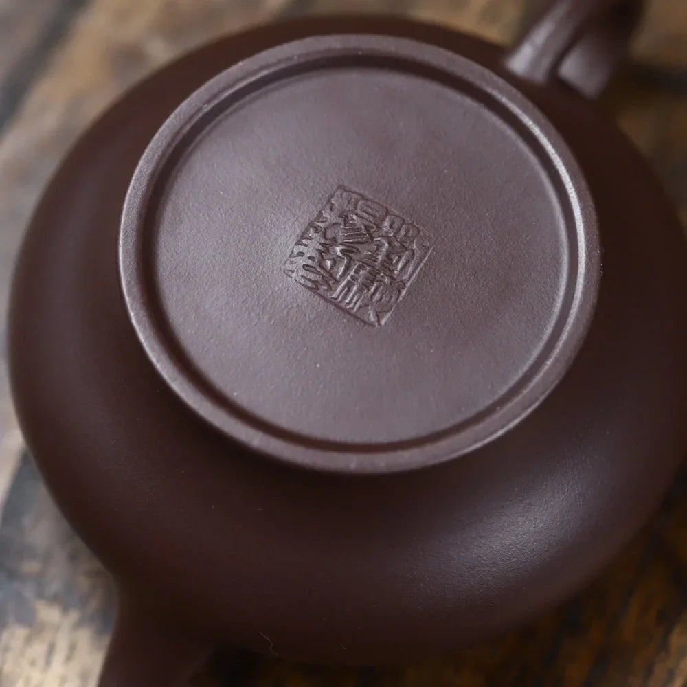 Teko Zisha Yixing Buatan Tangan Sepenuhnya [Xu Bian Pot] ( Lao Zi Ni - 190ml)