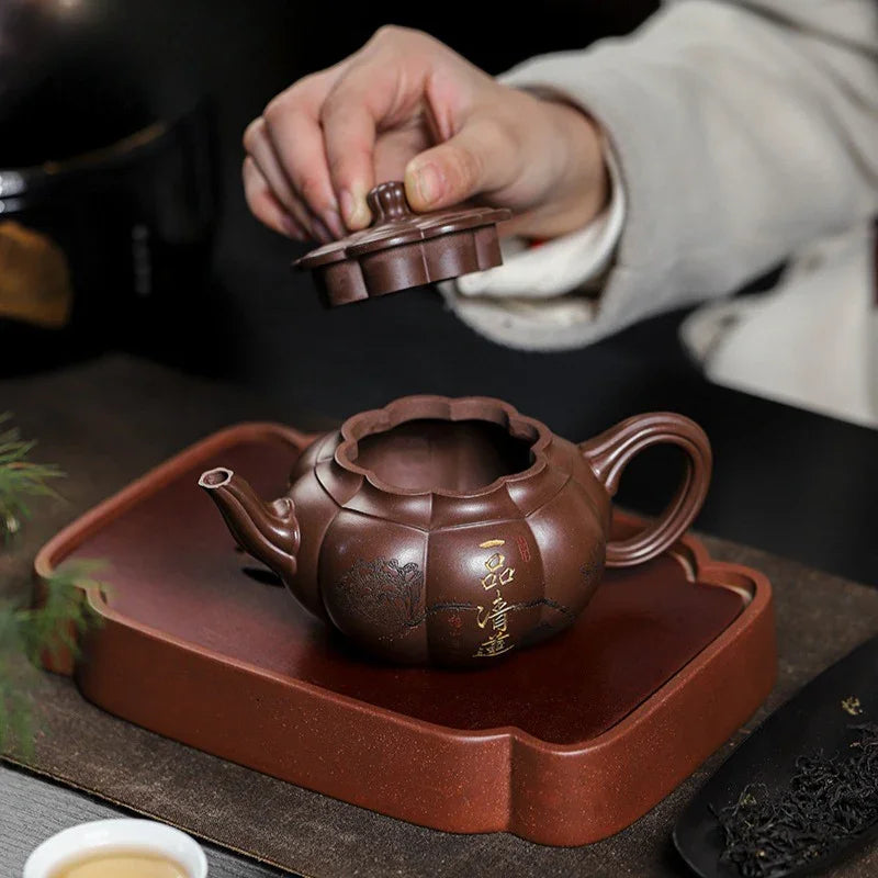 Teko Zisha Yixing Buatan Tangan Sepenuhnya [Yipin Qing Lian] (Lao Ge Zi Ni - 350ml)