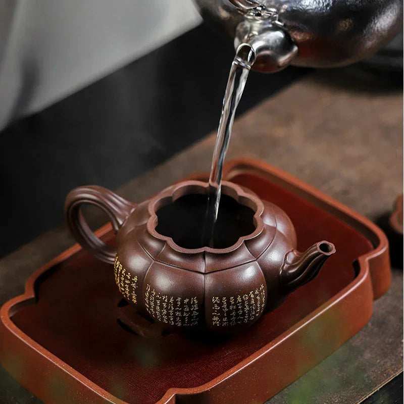 Teko Zisha Yixing Buatan Tangan Sepenuhnya [Yipin Qing Lian] (Lao Ge Zi Ni - 350ml)