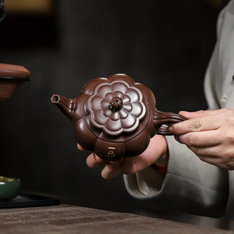 Teko Zisha Yixing Buatan Tangan Sepenuhnya [Yipin Qing Lian] (Lao Ge Zi Ni - 350ml)