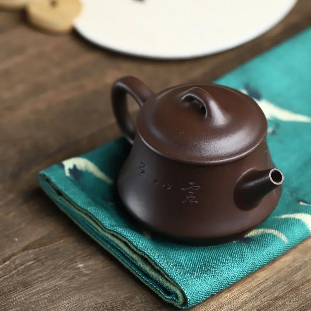 Teko Zisha Yixing Buatan Tangan Sepenuhnya [Zhu Chu Pot] (Lao Zi Ni - 170ml)