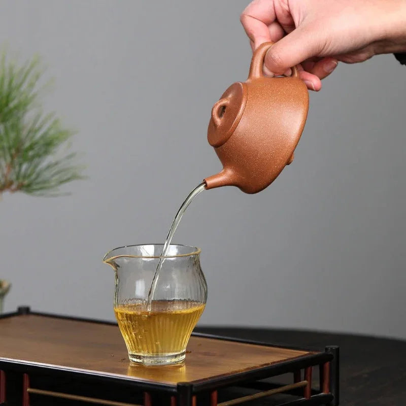 Full Handmade Yixing Zisha Teapot [Ziye Shi Piao Pot] (Jiang Po Ni - 220ml)