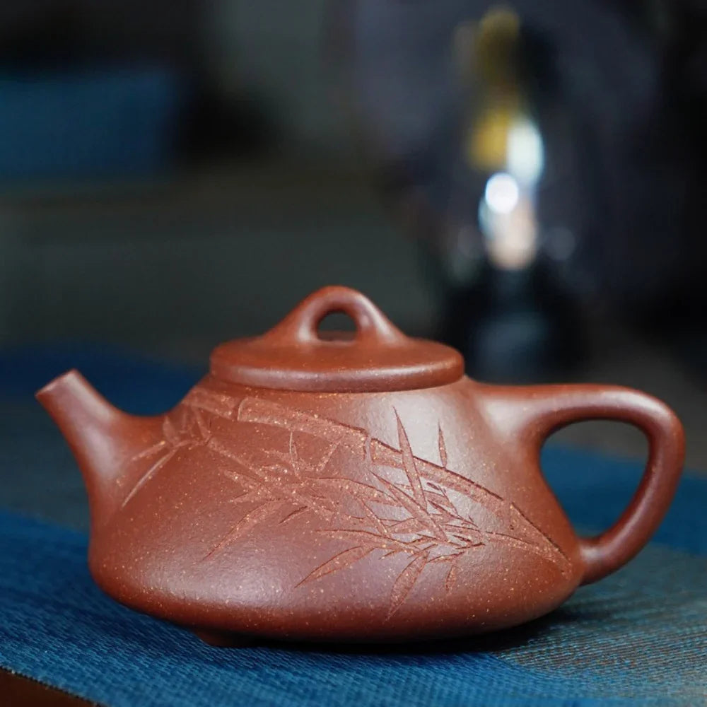 Théière Yixing Zisha entièrement faite à la main [Pot Ziye Shi Piao] (Jiang Po Ni - 310 ml)