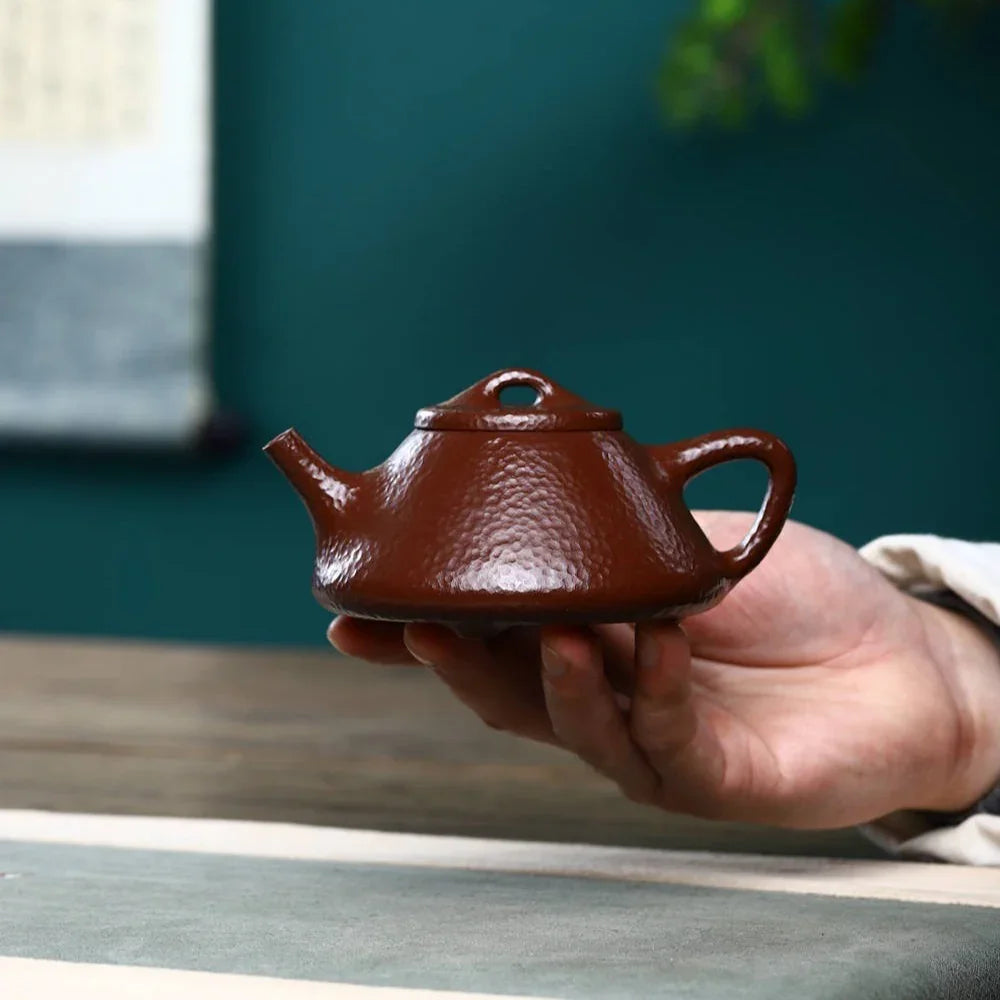 Théière Yixing Zisha entièrement faite à la main [Pot Ziye Shi Piao] (Lao Zi Ni - 200 ml)