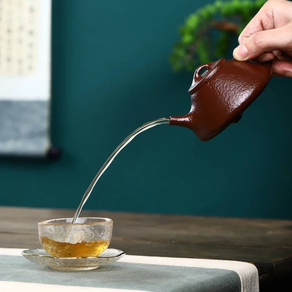 Théière Yixing Zisha entièrement faite à la main [Pot Ziye Shi Piao] (Lao Zi Ni - 200 ml)