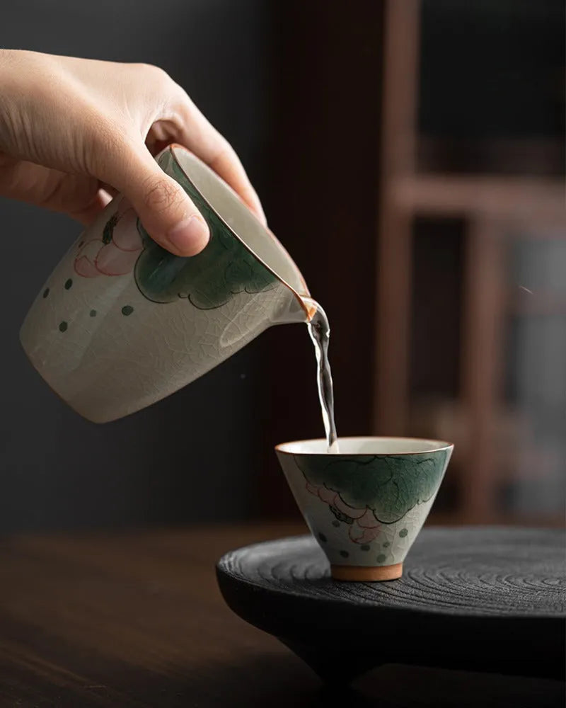 Ge Kiln Hand-painted Ice Crackle Ceramic [Lotus] Fair Cup / Strainer - YIQIN TEA HOUSE | yiqinteahouse.com | fair cup, lotus, strainer, teaware