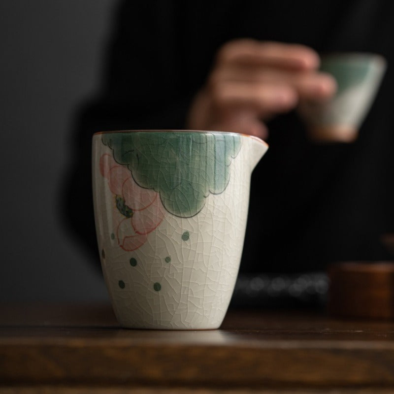 Ge Kiln Hand-painted Ice Crackle Ceramic [Lotus] Fair Cup / Strainer - YIQIN TEA HOUSE | yiqinteahouse.com | fair cup, lotus, strainer, teaware