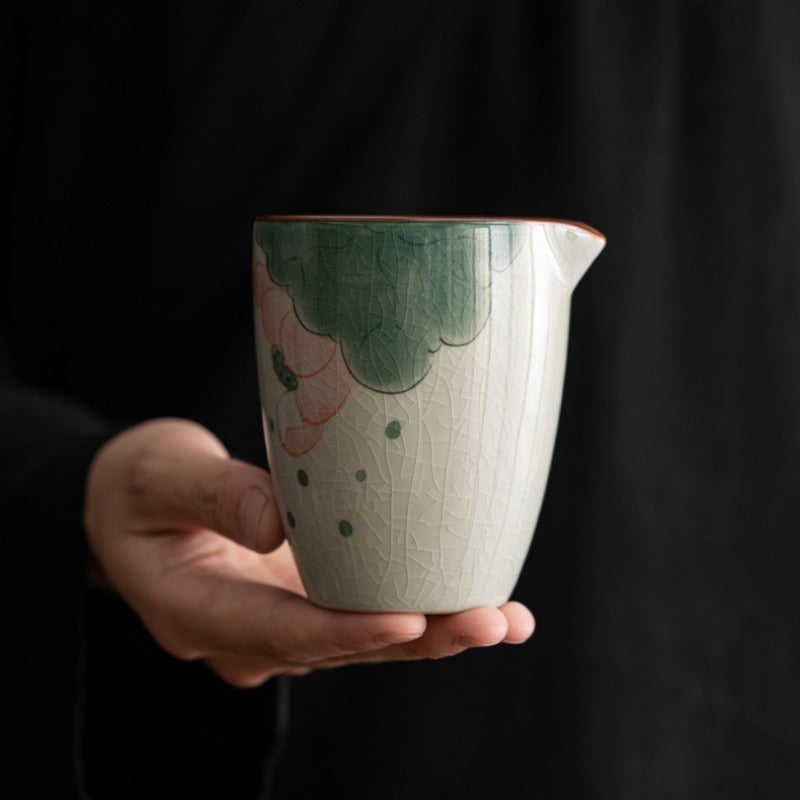 Ge Kiln Hand-painted Ice Crackle Ceramic [Lotus] Fair Cup / Strainer - YIQIN TEA HOUSE | yiqinteahouse.com | fair cup, lotus, strainer, teaware