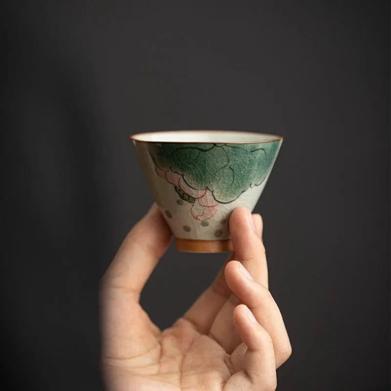 Ge Kiln Hand-painted Ice Crackle Ceramic [Lotus] Straw Hat Tea Cup Set - YIQIN TEA HOUSE | yiqinteahouse.com | lotus, tea cup, teaware