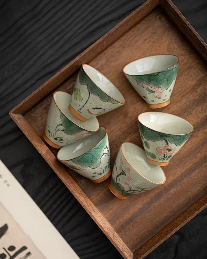 Ge Kiln Hand-painted Ice Crackle Ceramic [Lotus] Straw Hat Tea Cup Set - YIQIN TEA HOUSE | yiqinteahouse.com | lotus, tea cup, teaware