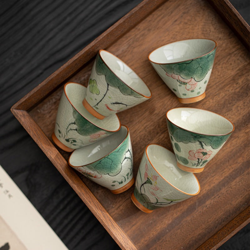 Ge Kiln Hand-painted Ice Crackle Ceramic [Lotus] Straw Hat Tea Cup Set - YIQIN TEA HOUSE | yiqinteahouse.com | lotus, tea cup, teaware