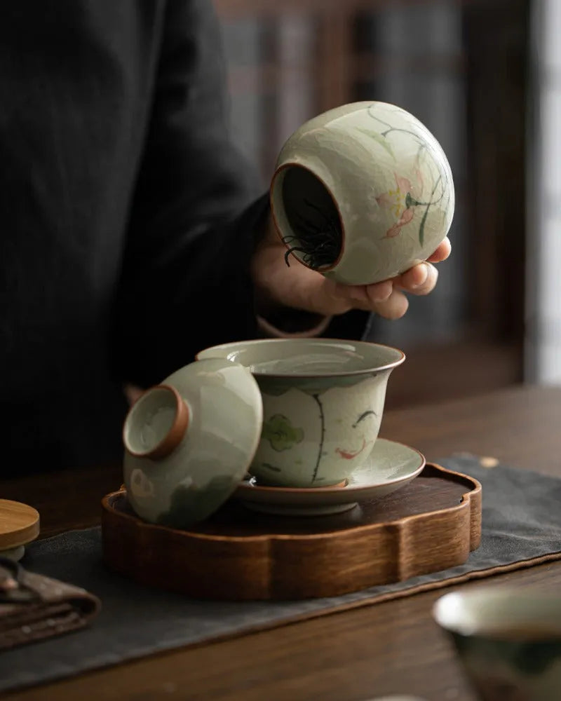 Ge Kiln Hand-painted Ice Crackle Ceramic Tea Set [Lotus] - YIQIN TEA HOUSE | yiqinteahouse.com | ceramic teapot, fair cup, lotus, tea cup, teapot, teaware, teaware set