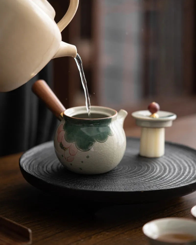 Ge Kiln Hand-painted Ice Crackle Ceramic Tea Set [Lotus] - YIQIN TEA HOUSE | yiqinteahouse.com | ceramic teapot, fair cup, lotus, tea cup, teapot, teaware, teaware set