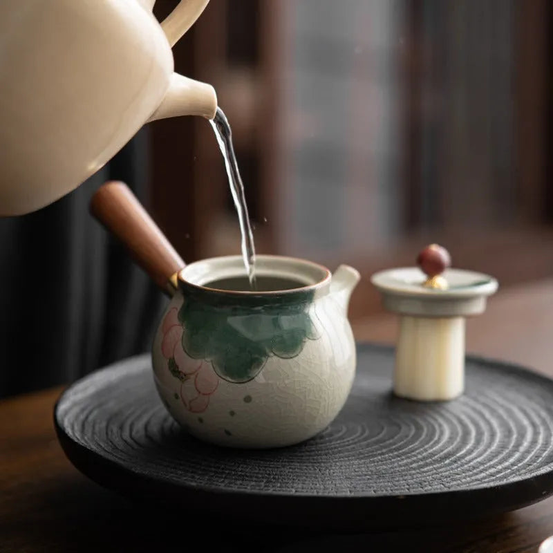 Ge Kiln Hand-painted Ice Crackle Ceramic Tea Set [Lotus] - YIQIN TEA HOUSE | yiqinteahouse.com | ceramic teapot, fair cup, lotus, tea cup, teapot, teaware, teaware set