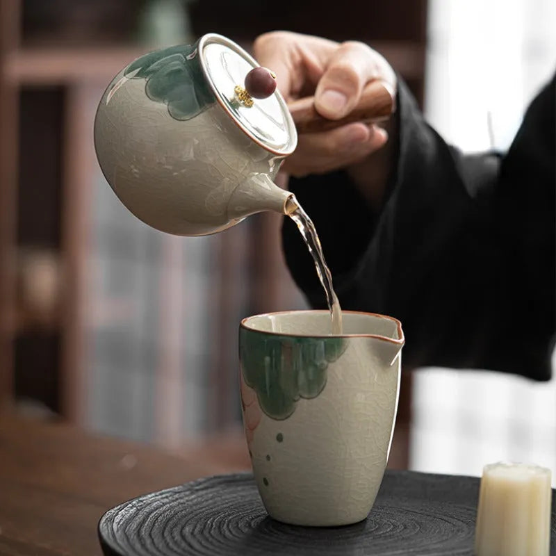 Ge Kiln Hand-painted Ice Crackle Ceramic Tea Set [Lotus] - YIQIN TEA HOUSE | yiqinteahouse.com | ceramic teapot, fair cup, lotus, tea cup, teapot, teaware, teaware set