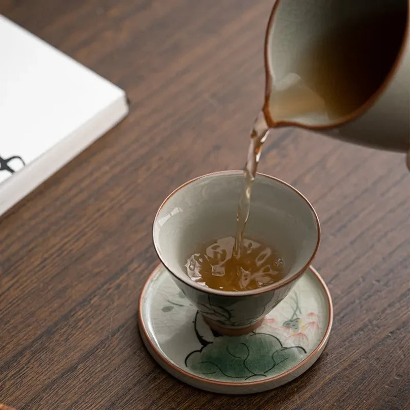 ge-kiln-hand-painted-ice-crackle-ceramic-tea-set-lotus-yiqin-tea-house-yiqinteahouse-com-10 - YIQIN TEA HOUSE 一沁茶舍 yiqinteahouse.com