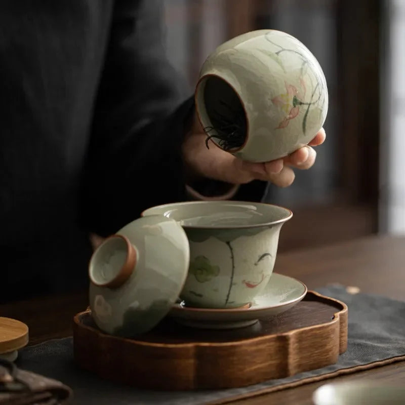 ge-kiln-hand-painted-ice-crackle-ceramic-tea-set-lotus-yiqin-tea-house-yiqinteahouse-com-13 - YIQIN TEA HOUSE 一沁茶舍 yiqinteahouse.com