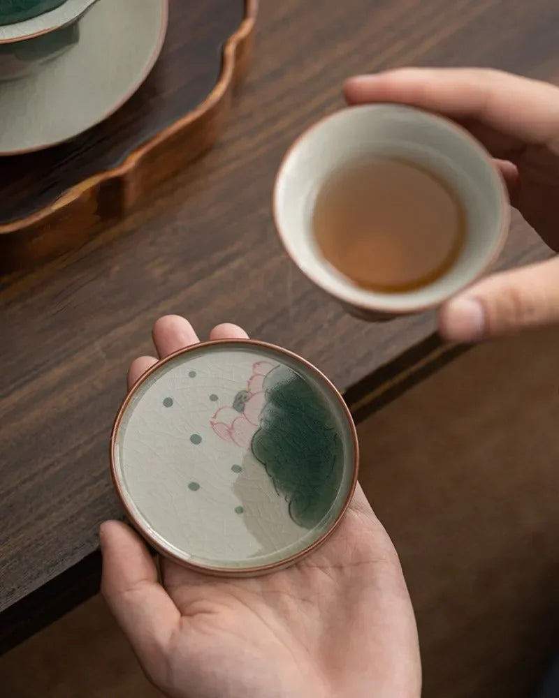 ge-kiln-hand-painted-ice-crackle-ceramic-tea-set-lotus-yiqin-tea-house-yiqinteahouse-com-30 - YIQIN TEA HOUSE 一沁茶舍 yiqinteahouse.com