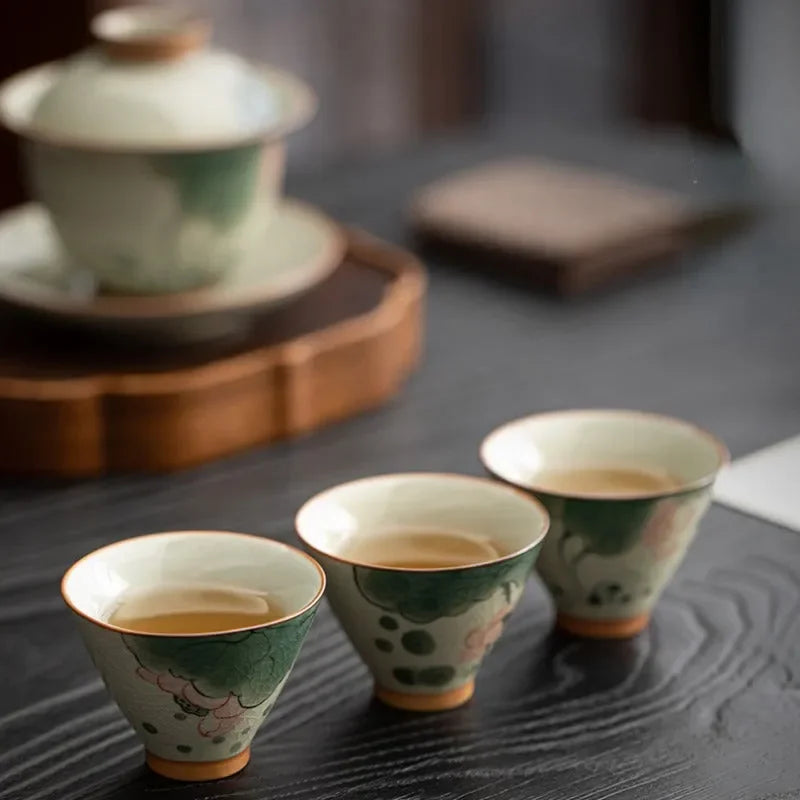 ge-kiln-hand-painted-ice-crackle-ceramic-tea-set-lotus-yiqin-tea-house-yiqinteahouse-com-9 - YIQIN TEA HOUSE 一沁茶舍 yiqinteahouse.com